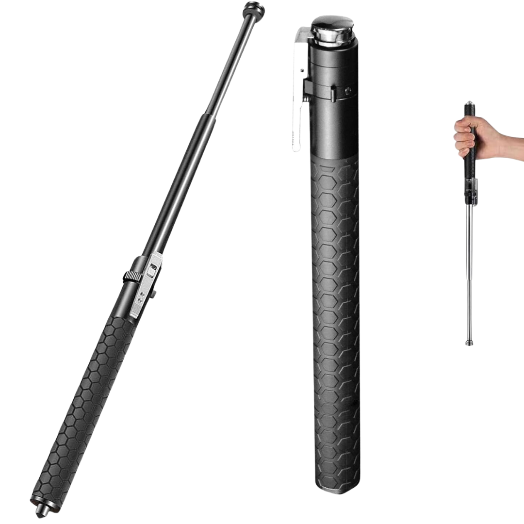 3 bastones automáticos retractiles 1 abierto otro cerrado y un tercero siendo sostenido por una mano en el extremo derecho en posición para ser guardado