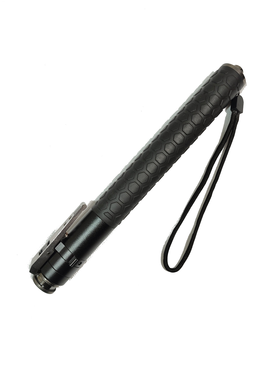 Bastón retráctil automático de mango anti derrapante con formas de hexágonos seguro para evitar aperturas y botón de apertura automático con ropa y cristales en la parte inferior guardado exhibido en un fondo blanco