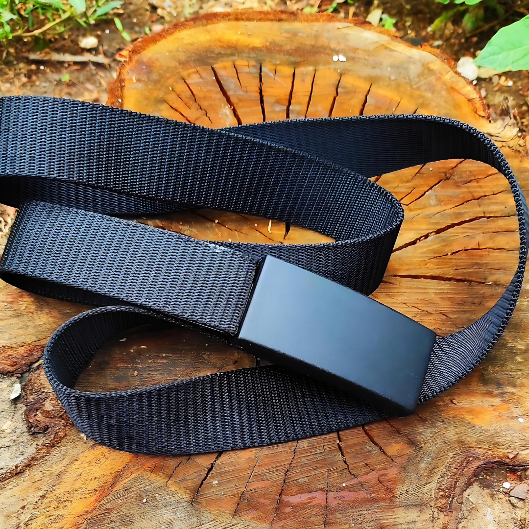 Cinturón con Navaja Oculta